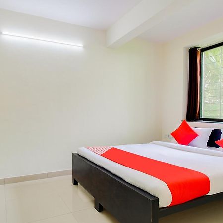 Hotel O Galaxy Near Inox Pune Exterior photo