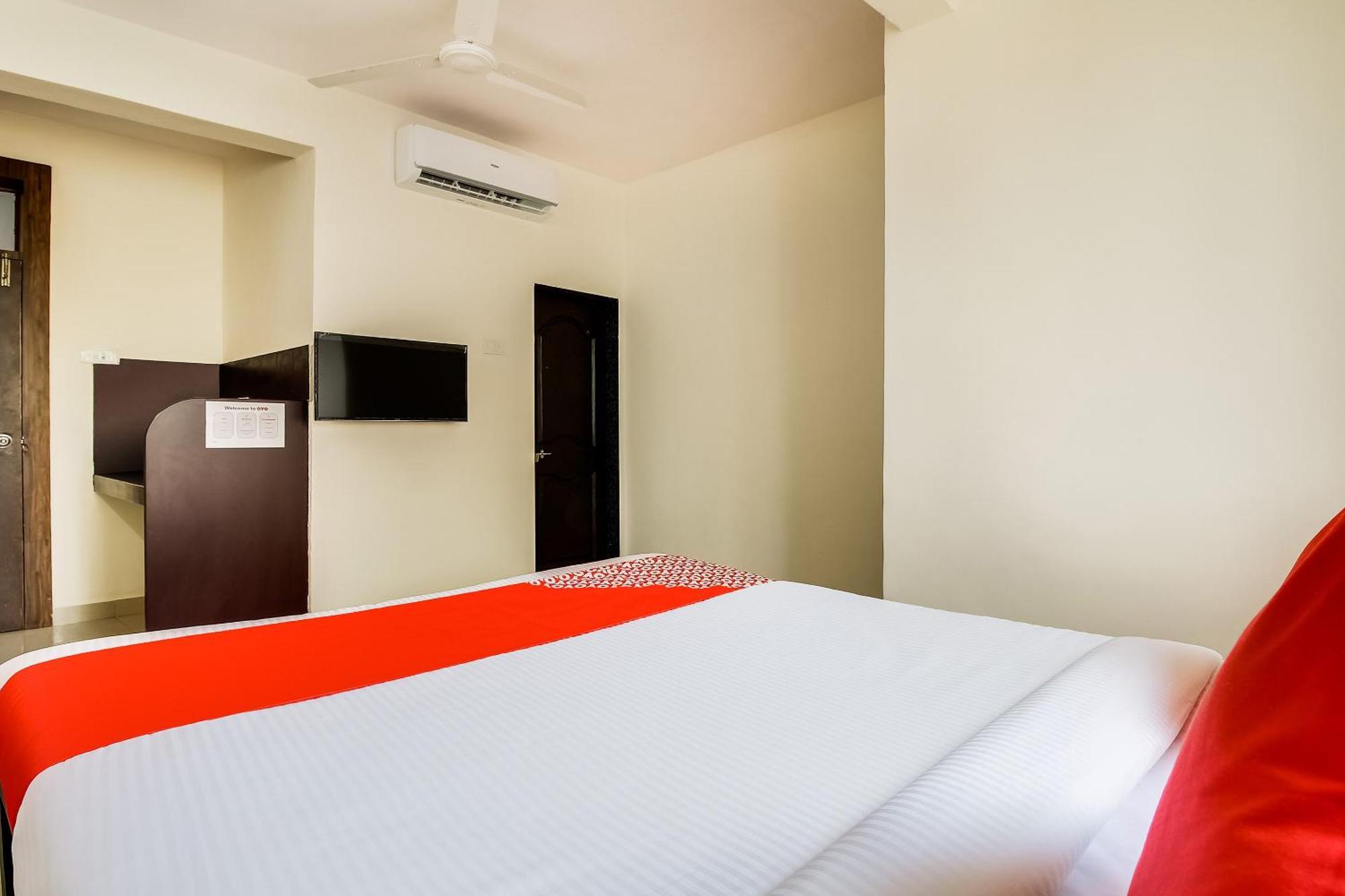 Hotel O Galaxy Near Inox Pune Exterior photo