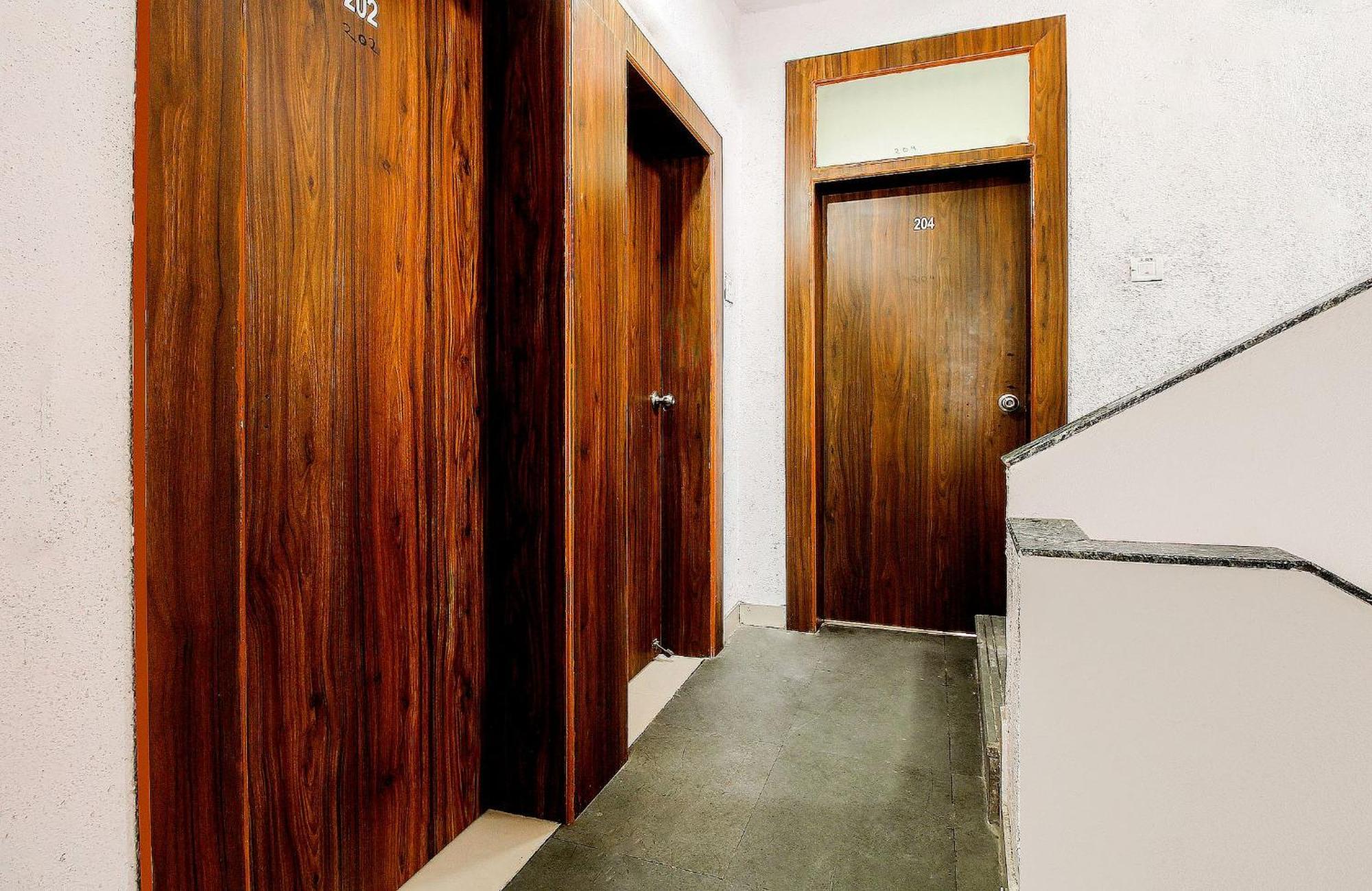 Hotel O Galaxy Near Inox Pune Exterior photo